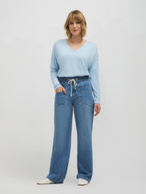 Elastic Waist Wide-Leg Jeans