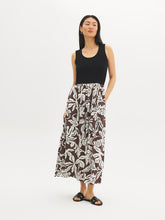 Scoop Neck Leaf Print Midi Dress