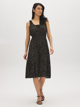 Ditsy Print Tiered Midi Dress