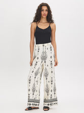 Border Print Wide-Leg Pants