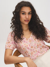 Floral Crinkle V-Neck Top