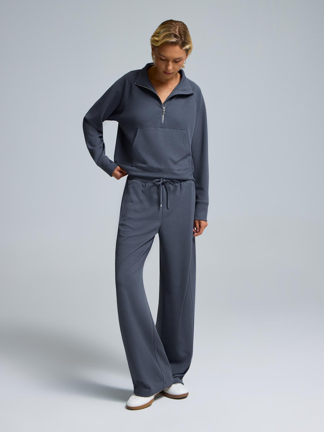 Wide-Leg Ribbed Pants