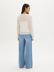 Scallop Lace Top With Keyhole