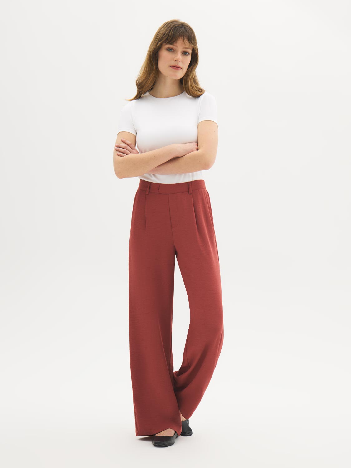 Airflow Wide-Leg Pants