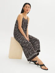 Border Print Gaucho Capri Pants