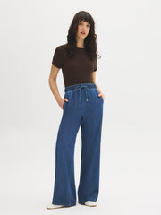 Elastic Waist Wide-Leg Jeans