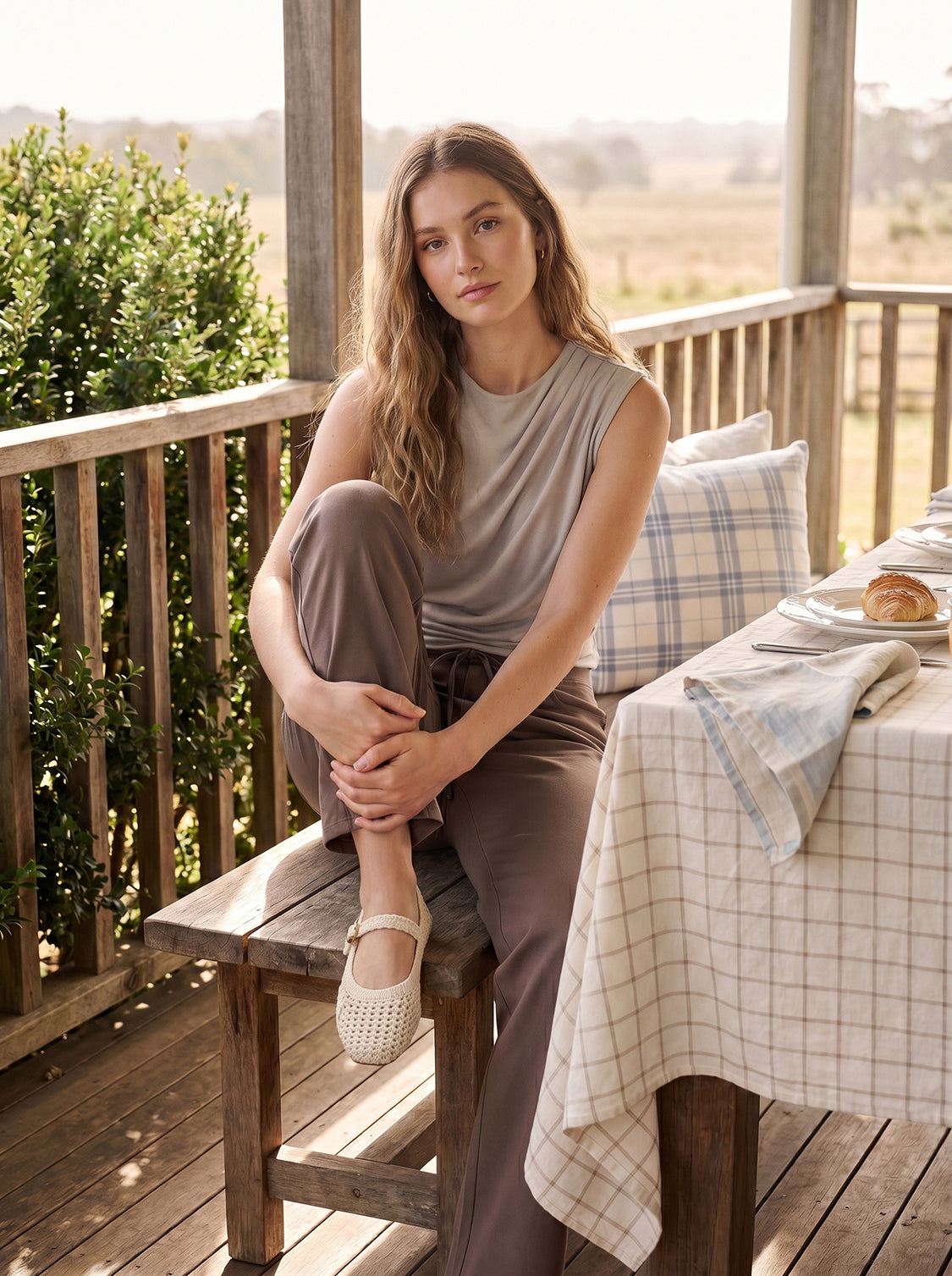 Sleeveless Crew Neck Top
